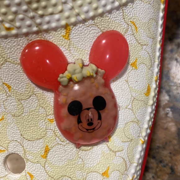 BRAND NEW Disney Popcorn Crocs - Picture 5 of 5